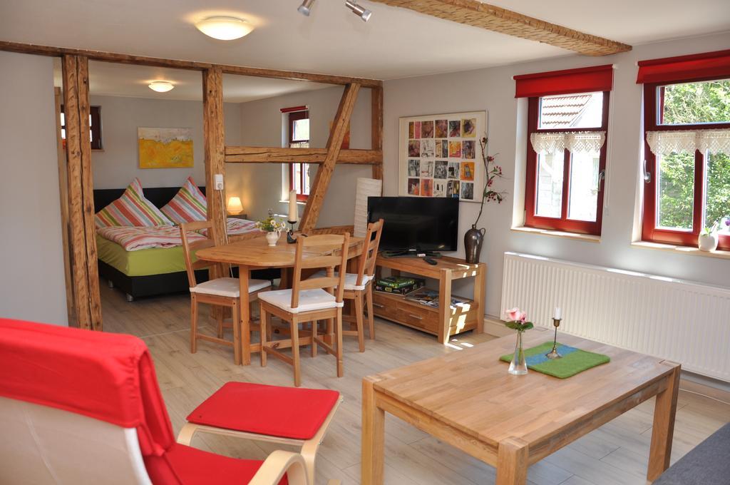 Cafe Landart Im Thueringer Finistere Apartman Plaue  Szoba fotó